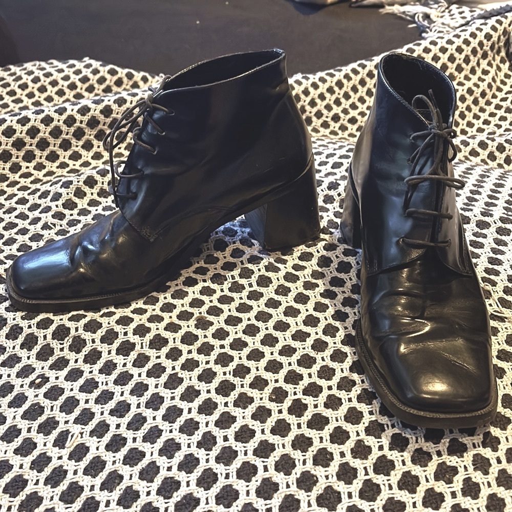 Vintage 90’s Paoli Italian square toe black lace up leather boots size 7 - Picture 2 of 7